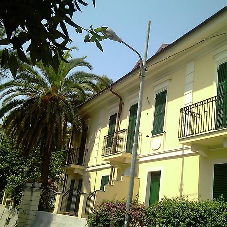 Villa Monteggia Sanremo Bagian luar foto