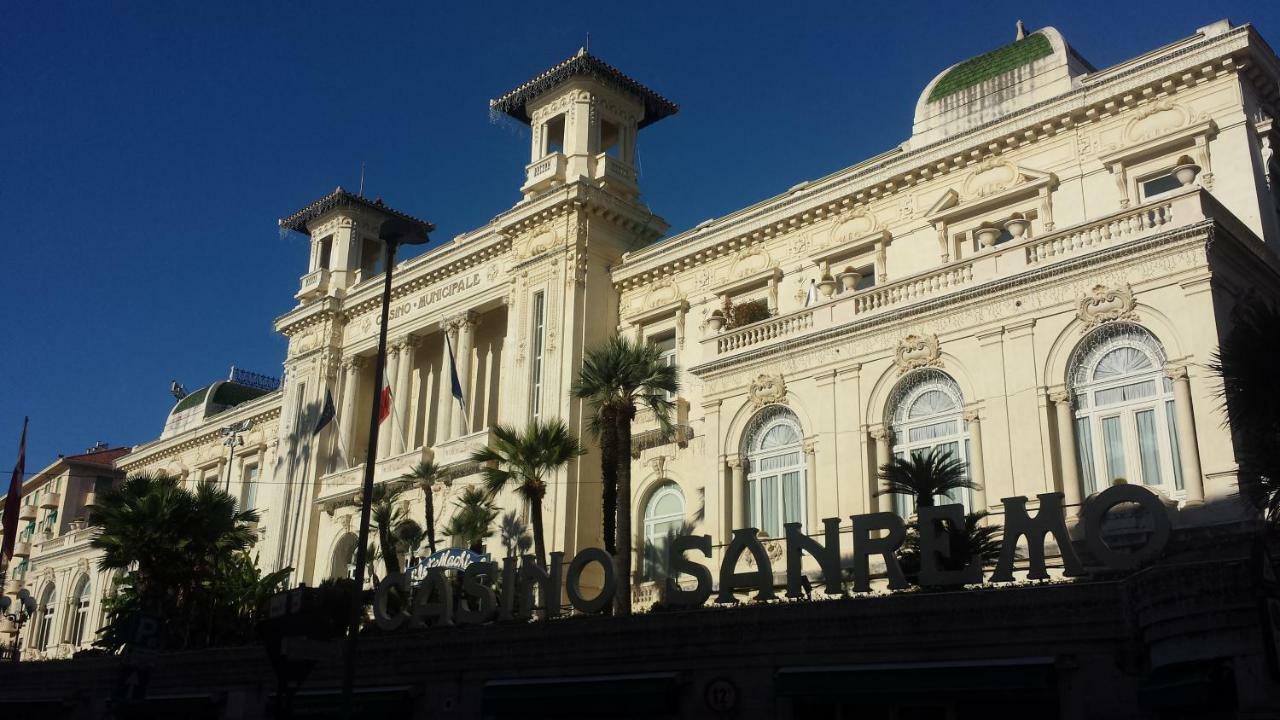 Villa Monteggia Sanremo Bagian luar foto